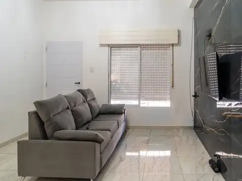 Casa en Venta en Azcuenaga, USD 76.000