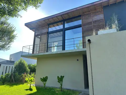 Ayres Plaza,  KM 47 Ramal Pilar 47 Panamericana Norte