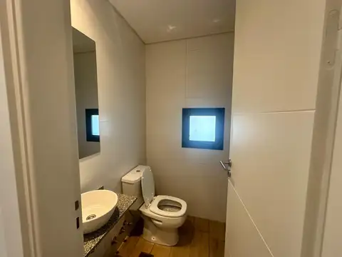 Casa en venta 5 ambientes, Ayres Plaza,  Pilar