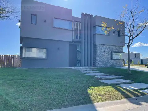Casa en Venta de 6 dormitorios