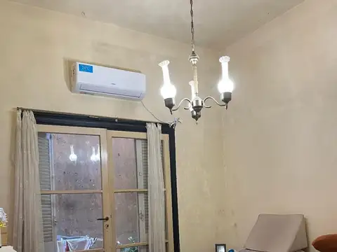 Depto Tipo Casa en Venta 40 años