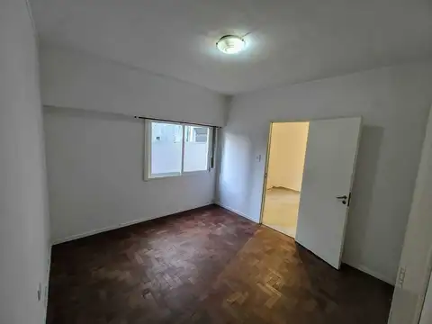 Departamento en Venta en Plaza San Martín, USD 40.000