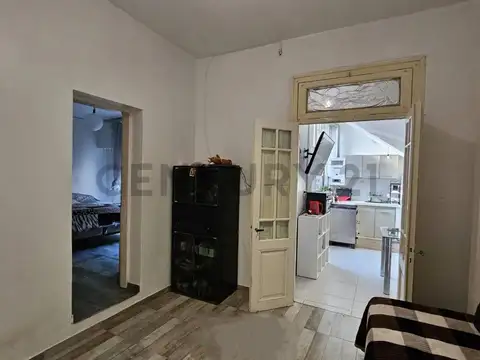 Pedro Lozano 4600, Piso 0