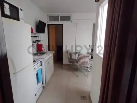 Pedro Lozano 4600, Piso 0