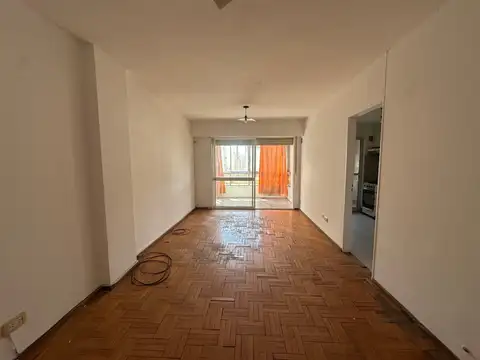 DEPARTAMENTO DE 2 DORMITORIOS EN CORRIENTES 950 EN ALQUILER