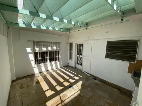 Depto Tipo Casa en Venta en Ludueña, USD 39.000