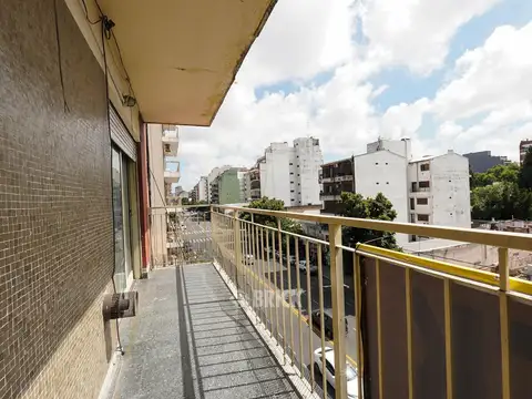 Departamento en Venta en Villa del Parque, USD 129.000