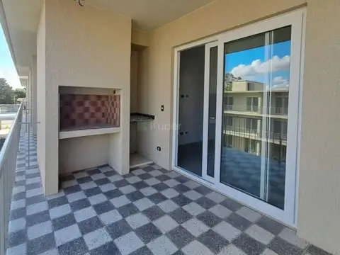 Departamento en Venta en La Lonja, USD 73.000