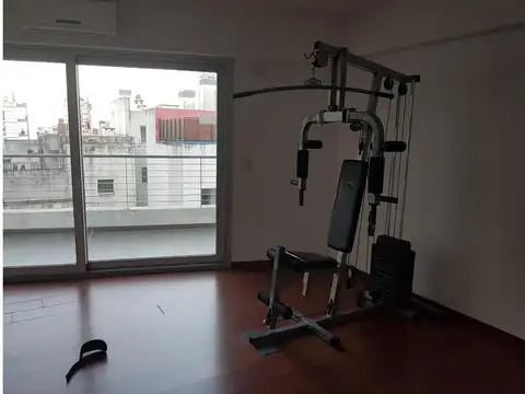 Av Gral Luis Maria Campos 300