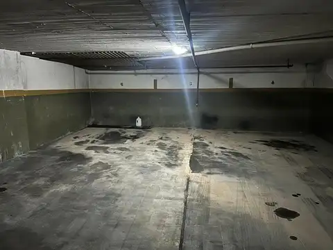 Cochera en Venta Fija