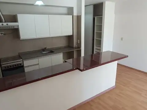 Fernán Félix de Amador 4000