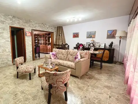 Casa en Venta en Villa Ballester, USD 240.000