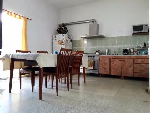 Casa en Venta en Ezpeleta Este, USD 85.000