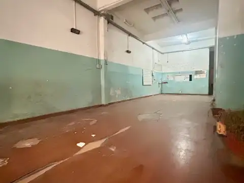 Local en Venta 55 años