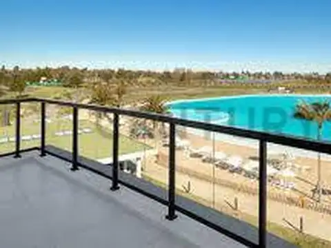 Los Robles 5901 5900, Piso 0