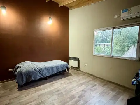 Italia Nº934 e/ Etchegoyen