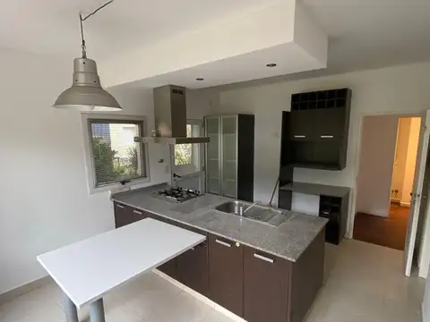 Casa en Alquiler al Noroeste