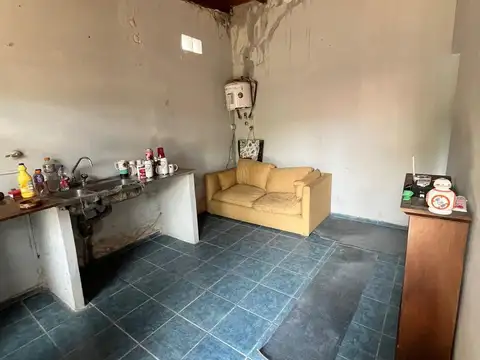 Casa 6 ambientes con 3 baños