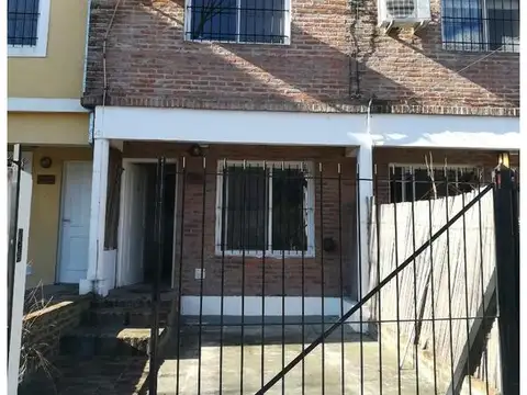 Casa en Alquiler de 2 dormitorios