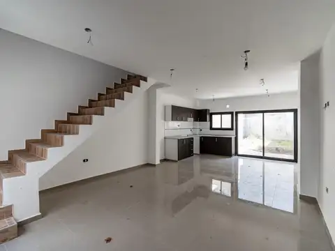 Venta, ph, 4 ambientes, Jardin, Santos Lugares, Saenz peña