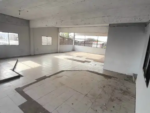 ALQUILER LOCAL PLANTA ALTA SALON GYM OFICINA USO COMERCIAL