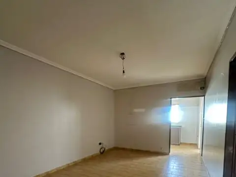 Depto Tipo Casa en Venta en Ramos Mejia, USD 93.000