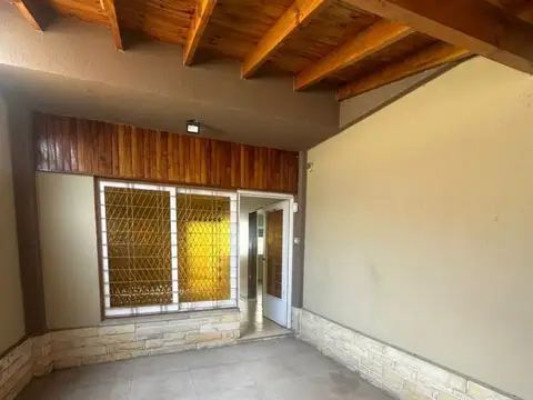Depto Tipo Casa en Venta de 4 ambientes