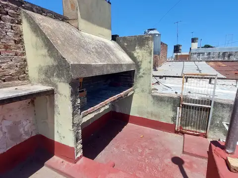 Casa 4 ambientes con 1 baño