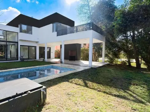 CASA VENTA 5 AMBIENTES EZEIZA   ACEPTA FINANCIACIÔN  