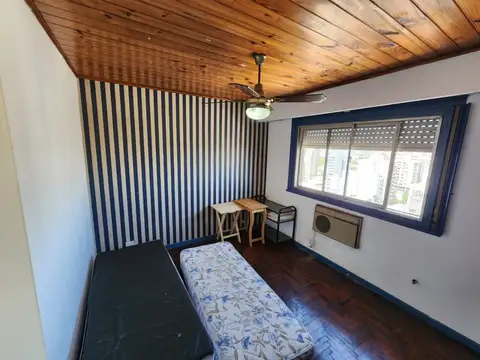 EXCELENTE DEPTO. 3 AMBIENTES AMPLIOS EN ALTURA - VISTAS Y LUMINOSIDAD  U$D 66.000