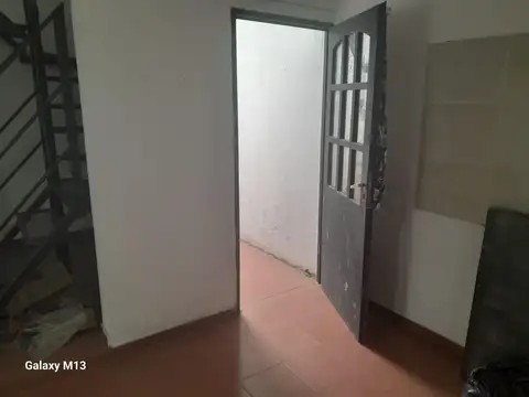 Depto Tipo Casa 4 ambientes con 1 baño