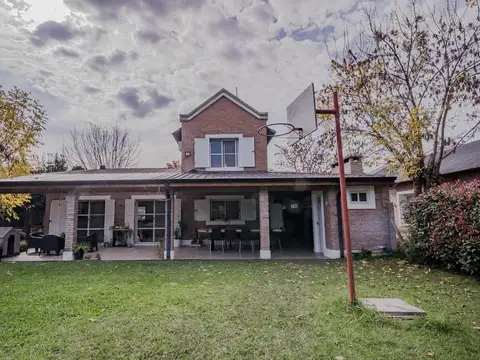 Casa en Venta en Pilar, USD 199.000