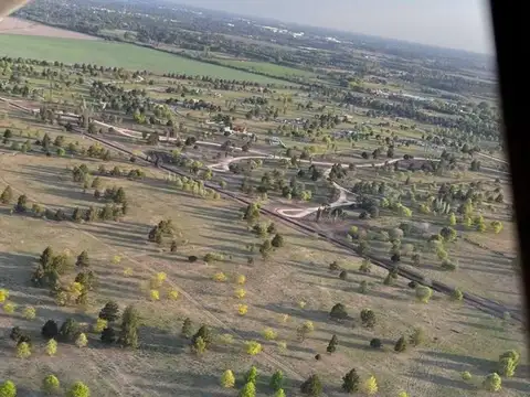 Venta de Lote en Barrio cerrado Mirabosques