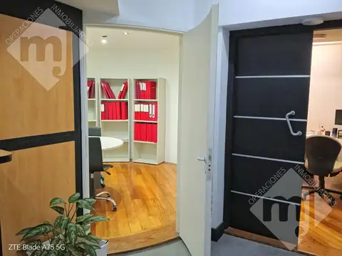 Oficina en Venta 20 años