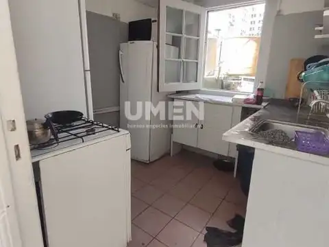 Avenida Córdoba, AR-CA1-26D 2400