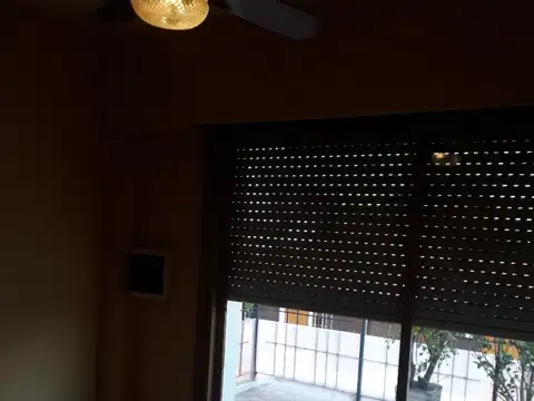 DEPARTAMENTO DE 2 AMB.  CON ESTUDIO, LOCALY  TERRAZA