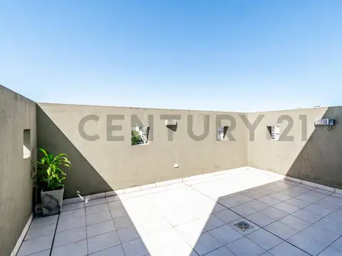 ALQUILER  AMOBLADO CON PILETA Y SUM