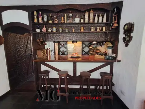 Casa en Venta con 1 cochera