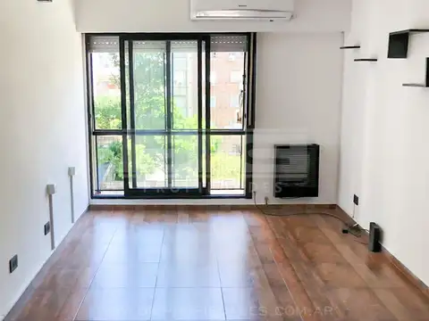 La rioja  al 1100  Entre San Juan y Humberto 1º