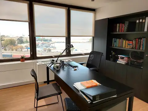 Av. Eduardo Madero al 1000