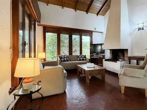 Casa en Alquiler Temporal en Pinamar, $ 0