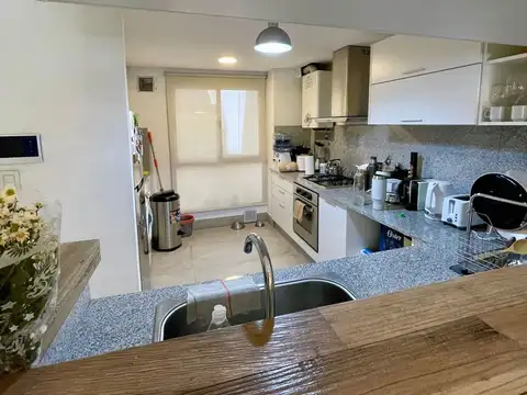 Departamento 3 ambientes con 2 baños