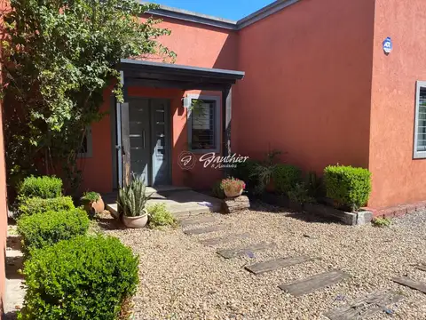 Osvaldo Pugliese, aldea suizaZárate, Provincia de Buenos Aires, 100