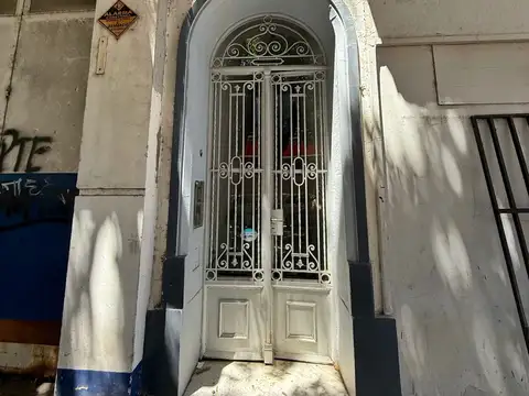 Local en Alquiler en Tiro Suizo, $ 1.000.000