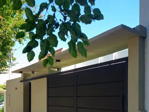 Casa en Venta en Santa Fe, USD 530.000