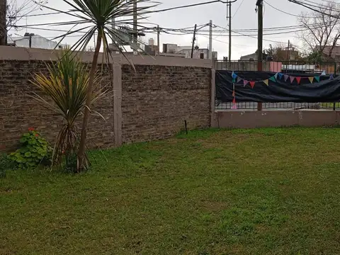 CASA EN VENTA - TOLOSA