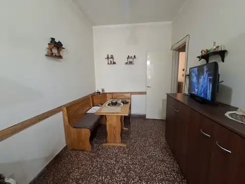 VENTA - CASA 3 AMBIENTES - LOTE DE 415m2