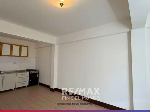 ALQUILER 2 AMBIENTES SOBRE AV. SAN MARTIN