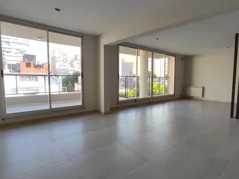 Departamento en Venta de 4 dormitorios