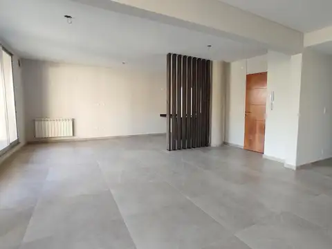 Departamento 5 ambientes con 3 baños
